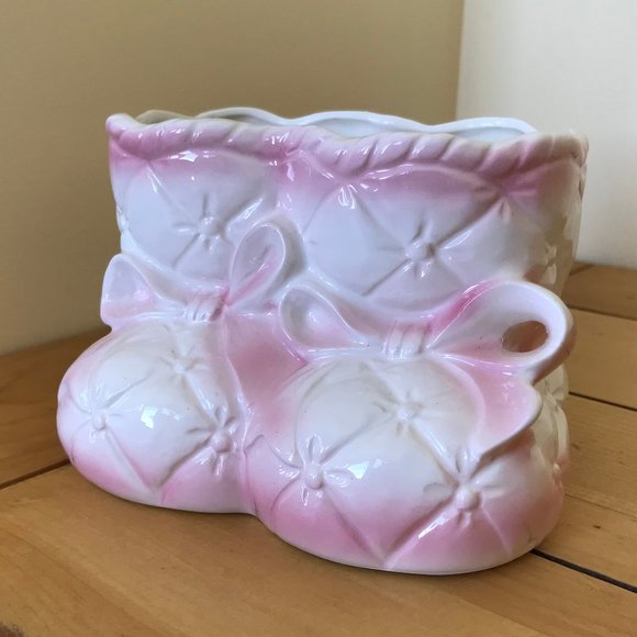 Pink & White Booties Flower Vase Vintage Made in Japan Baby Planter Pot D-150 - Picture 1 of 6